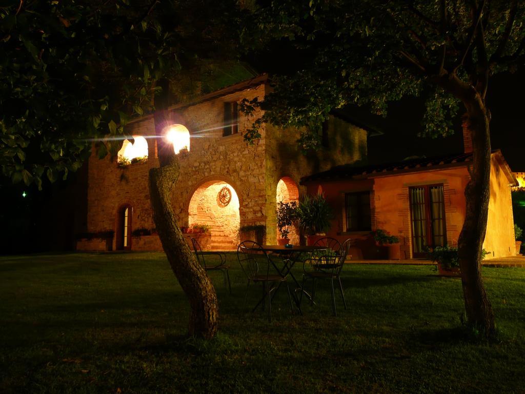 Bed and Breakfast Il Baraccotto Лучиньяно Экстерьер фото