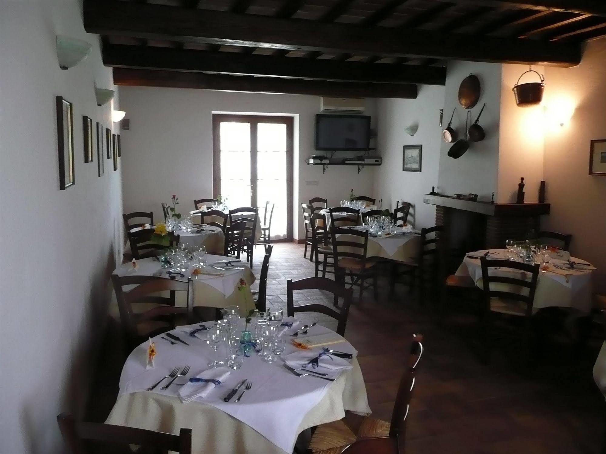 Bed and Breakfast Il Baraccotto Лучиньяно Экстерьер фото